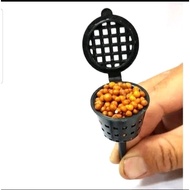 Fertilizer basket fertilizer pot