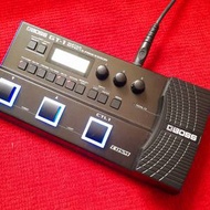BOSS GT1 Multi-Effects 電結他綜合效果器 老牌皇者 極新