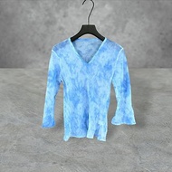 二手 藍色 薄紗飄逸 壓縐 透明 彈性 喇叭袖 長袖 上衣 PF517