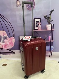 款靚盡在Fashiontrade ：Delsey 20 inch lugguage，Delsey 20 吋鋁合金框行李箱旅行箱 56 x 24 x 33cm