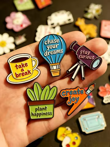 Custom Enamel Pin Soft&Hard Enamel Lapel Pin Diy Metal Badge Customized Enamel Pin Brooch Wholesale 
