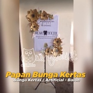 Karangan Bunga Papan Kertas Surabaya Indoor Mini Murah Ucapan Wisuda Happy Wedding Graduation Lucu |