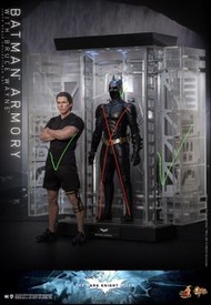 Hottoys MMS702 1/6 Bruce Wayne + Armory + Batman 頭雕 Hot Toys TDKR 水晶武器庫蝙蝠俠拆出