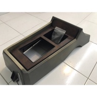 Datsun 280c / 220 Nissan Cedric 430 center console