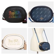 Coach handbag,  bag, 手袋，斜揹袋， crossbody,  camera bag, 相機袋，Nolita 19, 馬車，手挽袋，麻雀袋，電話袋，horse, 黑色，black，白色，藍色