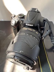 Nikon D5000