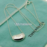 【LEO FASHION】二手正美品 Tiffany&amp;Co. 草寫款大相思豆項鍊