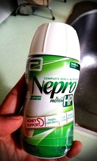 怡腎康 雅培 Nepro HP 腎臟營養奶 雲呢拿味
