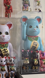 Bearbrick 招財貓 藍色蓄光 1000%