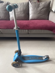 Globber 三輪滑板車