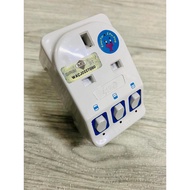 【SIRIM】Universal 3IN1 PLUG SOCKET 13A 3 WAY MULTI-ADAPTOR LED SWITCHES 2 PIN PLUG EXTENSION HEAVY 3PIN 250V 3250W