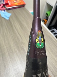 Yonex Astrox 100 ZZ 羽毛球拍