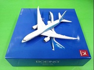 Herpa / Hogan Wings 1:500 No. 8492 BOEING Aircraft Company 787-8 METAL MODEL    No Landing Gears, (W