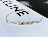 方形不規則海藍寶石18k金手鏈
Irregular Aquamarine 18k Yellow Gold Bracelet