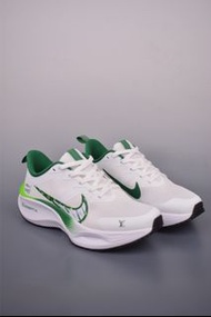 Nike Zoom X 聯名運動鞋
