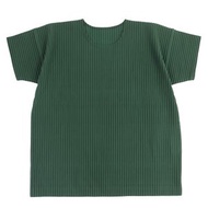 成色極佳 ▲HOMME PLISSE(ISSEY MIYAKE MIYAKE) HP51JK116 圓領短袖褶襉上衣，卡其色，2 碼，正品，男士