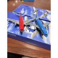 Spotting a bargain at the outlet！Two model alloy airplanes！a380Boeing777Passenger aircraft model air