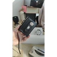 AIWA JS155 Portable Cassette Player – Stereo Playback & FM Radio, Metal Mechanism, Recording Unteste