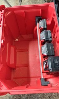 Milwaukee PACKOUT 米沃奇 3D打印 8426配件 配件  電池支架185元 （8426工具箱和電池不包括）