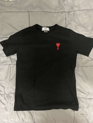 เสื้อยืดAmi สีดำ มือสอง ไซส์L