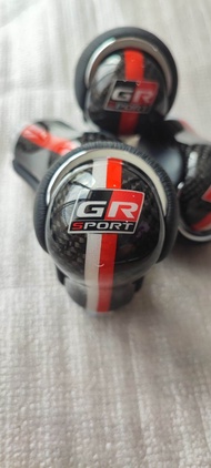 หัวเกียร์แบบเกียร์ธรรมดา Toyota Revo ทำคาร์บอน GR Sport