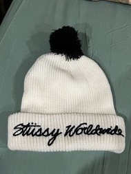 Stussy白色毛帽