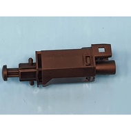 [Chengpan] 191 945 515B Brake Switch 2P Flat Plug Deputy Factory Foss T4 (4 Cylinder 5 Cylinder 6 Cy