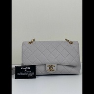 Chanel 淺灰色荔枝皮手提cf口蓋包