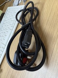 電腦電源線