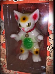 NEGORA 2014 小夏屋 小夏貓 x 円谷 初代 咸蛋超人貓怪獸 Ultraman Cat Kaiju “Gomora” 古代怪獸 哥莫拉 白色版 日本製造