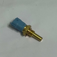 Cảm biến nhiệt độ nước làm mát động cơ báo nước xe tải IZ49 IZ65