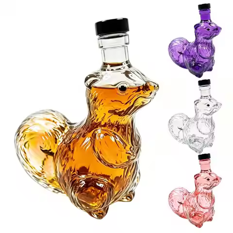 Squirrel Shaped Whiskey Bottle Squirrel Whiskey Decanter Glass Bottle with Stopper Liquor Dispenser