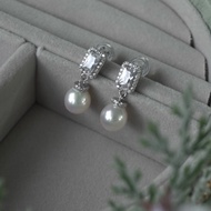 S925 silver earrings with sea pearls with Luc Lang stone - Pearly Dolly earring frame with Akoya pea