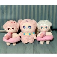 Dimoo/Liila Claw Machine Keychain