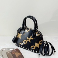 LV 黑EPI水波紋金鍊花卉Alma BB