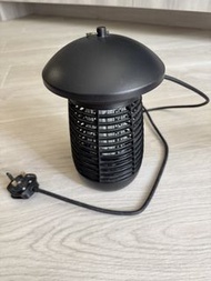 [三腳插頭] 黑色戶外/室內電子滅蚊燈 / 滅蚊器
