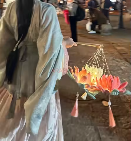 1pcs Antique lantern decoration Mid Autumn Festival hanging decoration Red lantern photography Chine