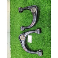 Upper arm toyota hilux kun25