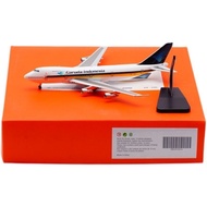Adult Collection 1: 400 Indonesia Garuda Airlines Boeing B747-200 9V-SQL Alloy Airplane Model