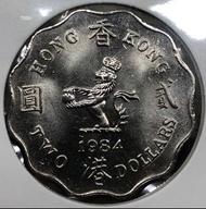 T030香港貳圓 1984年  [細冠二元]【全新未使用--T030 全新UNC未使用/靚品】【英女王 伊利沙伯二世】 香港舊版錢幣・硬幣 $80 (T 030)