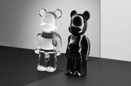 Be@rbrick x baccarat 200% 一組（黑水晶+白水晶）