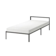 IKEA 單人床架和床褥