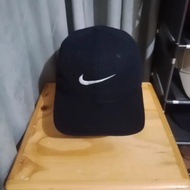 Topi Nike vintage coleb yupoong