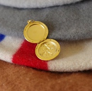 -金銀寶貝古董金色雕花圓形相片LOCKET墜子項鍊 CH98