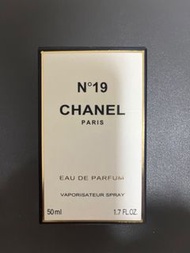Chanel N°19 香水 50ml