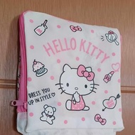 全新正版現貨🎀🎀🎀 KT 輕便折疊背袋 👍全拉鍊摺疊背包 Hello Kitty 凱蒂貓 禮物 摺疊式收納包雙肩背