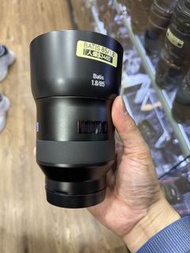 ZEISS BATIS 85 85MM f1.8 新淨 有防震 (留意卡位口 有少少凹 但是整體新淨 正常使用）