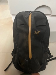 始祖鳥/不死鳥/Arcteryx Arro 22