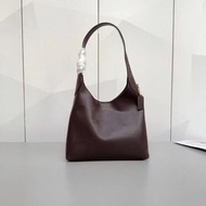 COACH Brooklyn半月包(紅棕色) Size:28cm/39cm