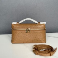 Loro Piana L19鴕鳥皮小方包，